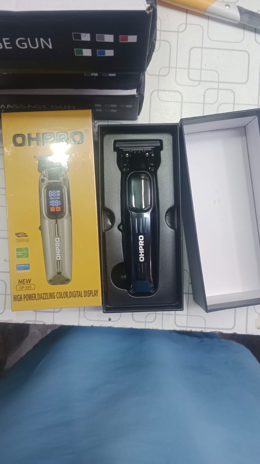 OHPRO OP-225 Professional Hair Trimmer Clipper