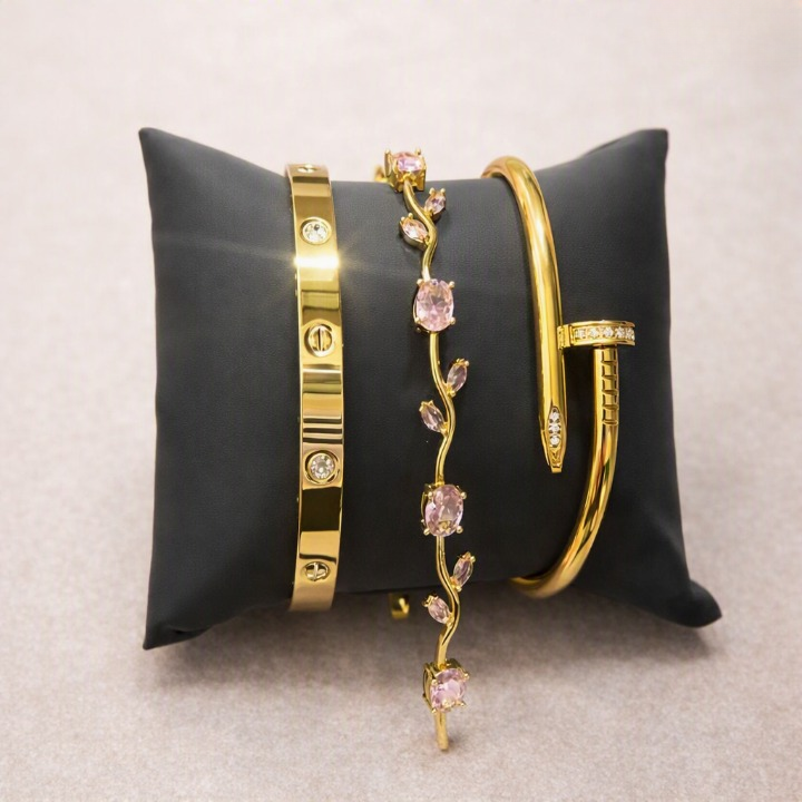 Nail Cartier, Cartier & Tulip Bracelet Set