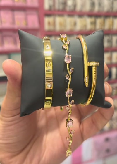 Nail Cartier, Cartier & Tulip Bracelet Set