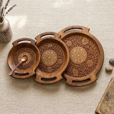 Wooden Carving Plate Bring rustic. Set of 3.